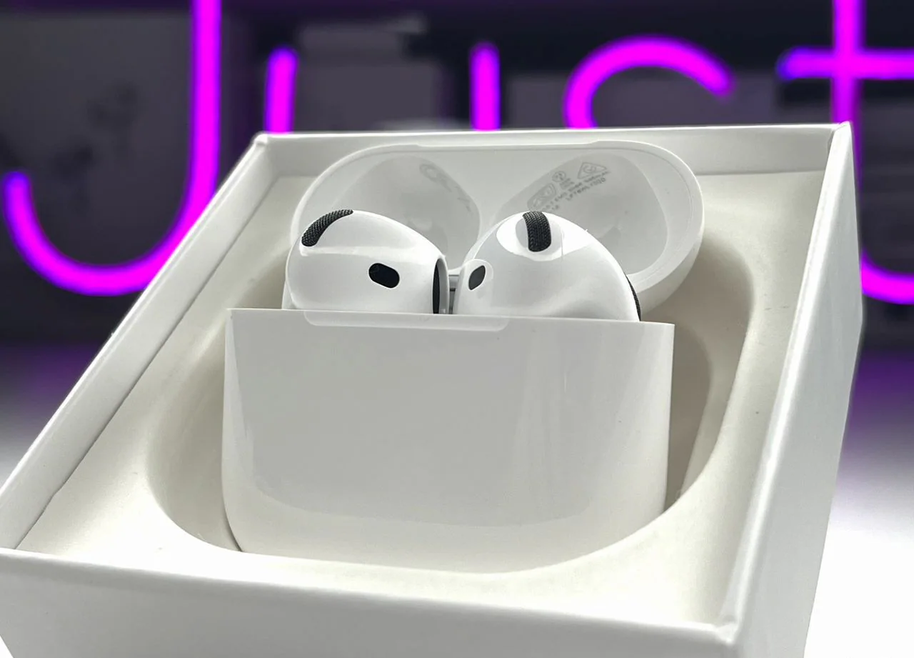 AirPods 4 ANC
