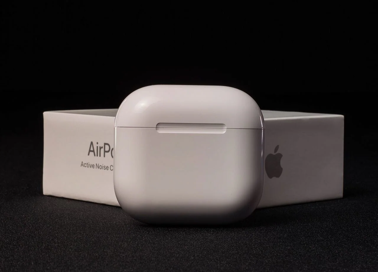 AirPods 4