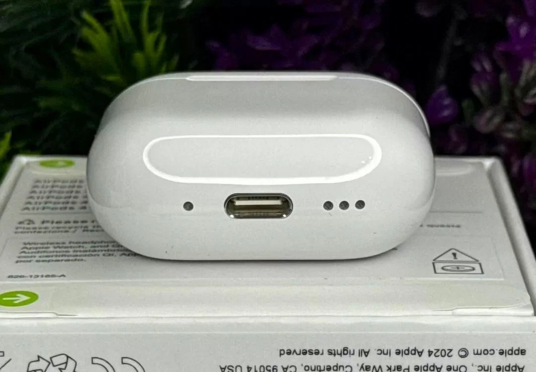 AirPods 4